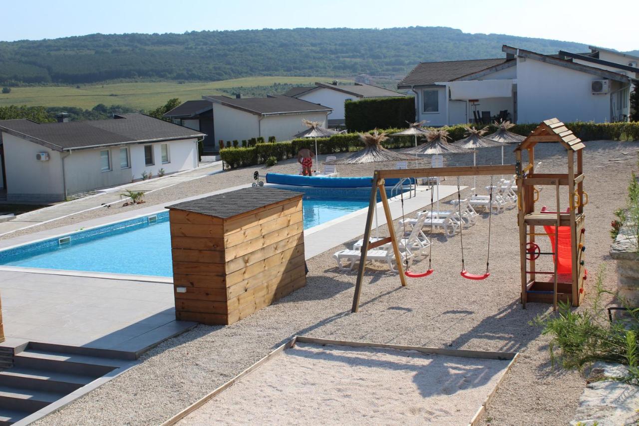 Holiday Villapark - Seaview Albena - Rogachevo - Bulgaria Ngoại thất bức ảnh